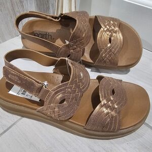 Earth Kids' Bronze Woven Comfort Sandals Size 7